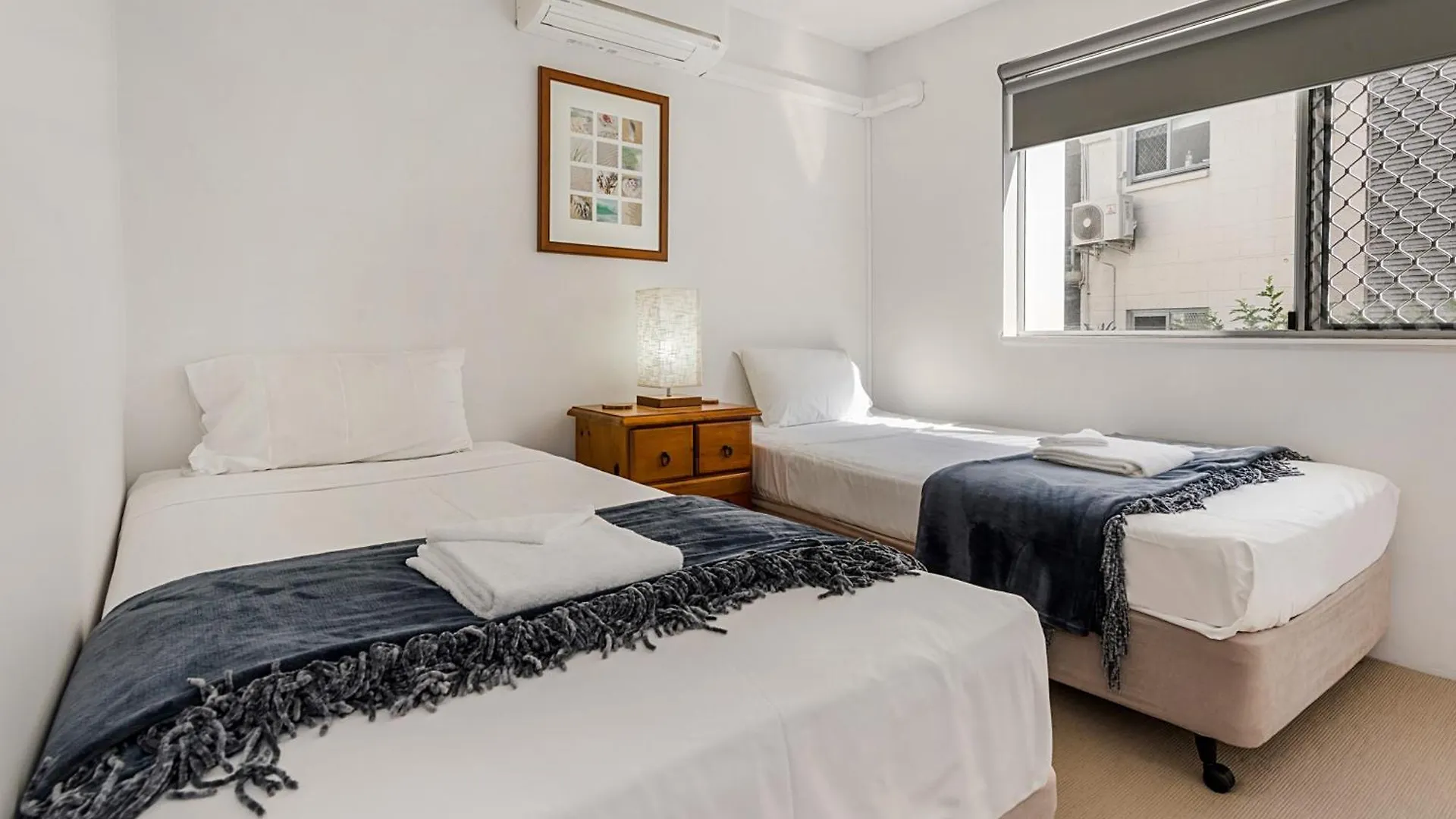 Aparthotel Surfcomber On The Beach Maroochydore